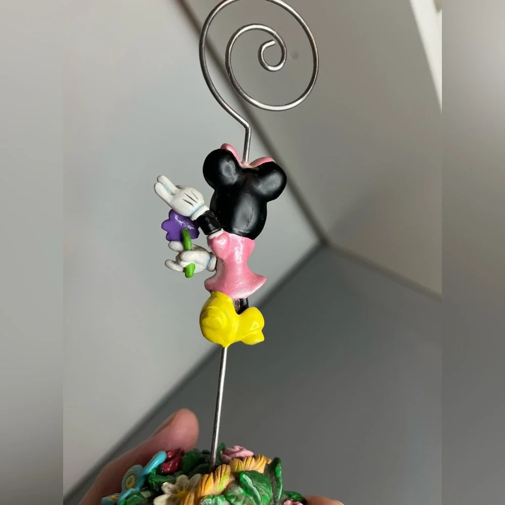 Disney VTG Park Minnie Mouse Colorful Spring Floral Scene Picture Photo Holder